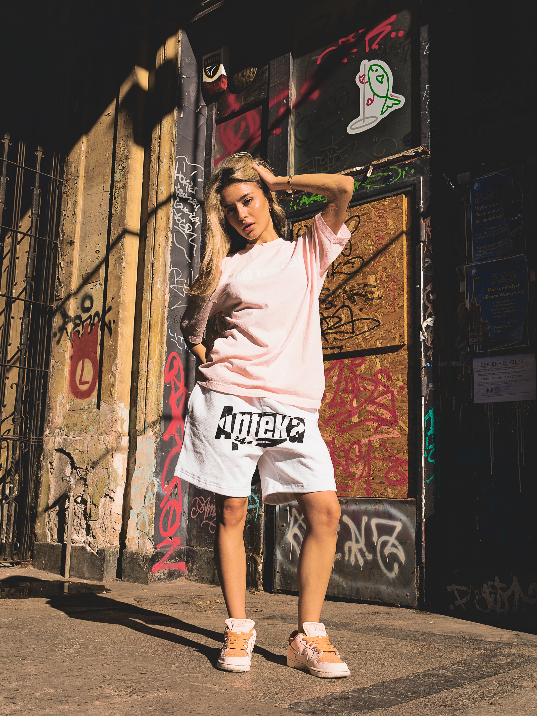 Apteka Logo Shorts White